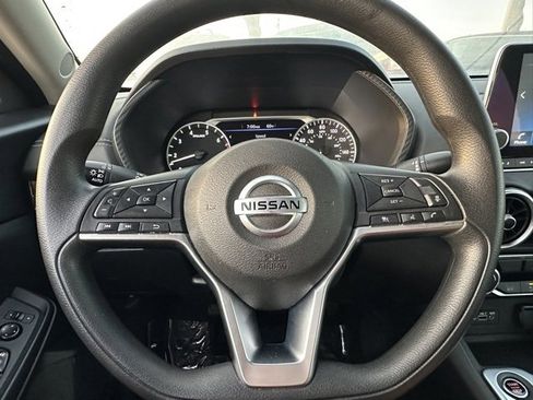 Certified 2023 Nissan Sentra SV image 41