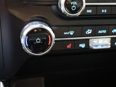 Used 2022 Ford F150 XLT w/ Equipment Group 302A High image 8