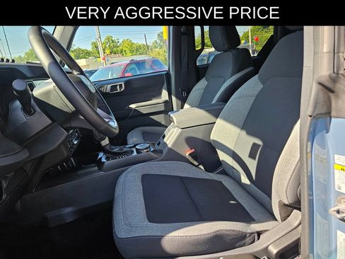 Used 2025 Ford Bronco Big Bend AWD/4WD image 18