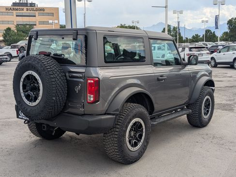 Certified 2022 Ford Bronco 2-Door w/ Sasquatch Package AWD/4WD image 3