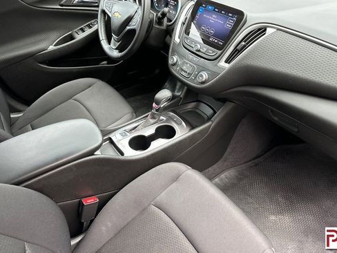 Certified 2022 Chevrolet Malibu RS image 16