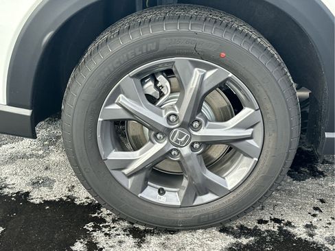 New 2026 Honda HR-V LX image 9