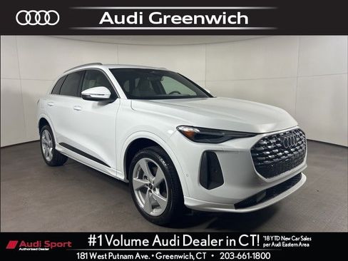 New 2025 Audi Q5 Premium Plus image 1