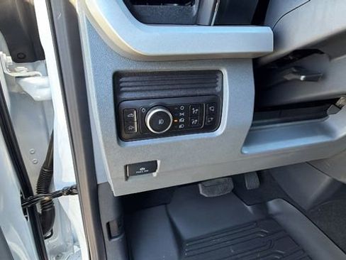 New 2026 Ford F250 XLT w/ XLT Premium Package image 33
