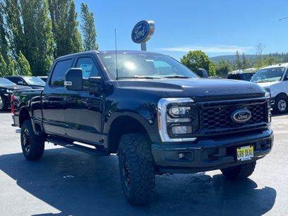 New 2025 Ford F350 XLT w/ Black Appearance Package