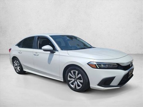 Used 2023 Honda Civic LX image 3