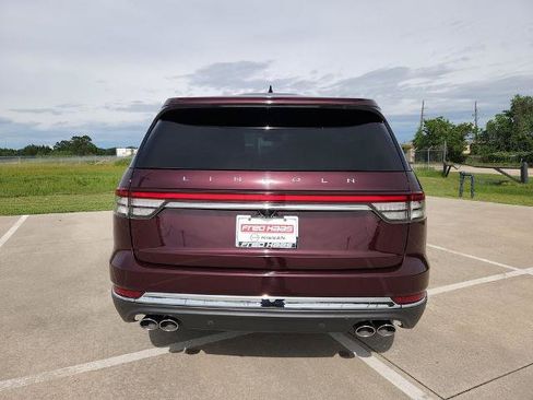 Used 2022 Lincoln Aviator Reserve w/ Elements Package Plus RWD image 6