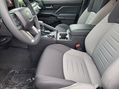 New 2026 Toyota Tacoma TRD Off-Road AWD/4WD image 9