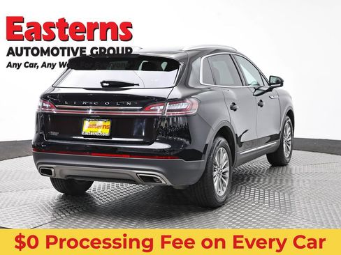 Used 2022 Lincoln Nautilus AWD w/ Premium Package image 5