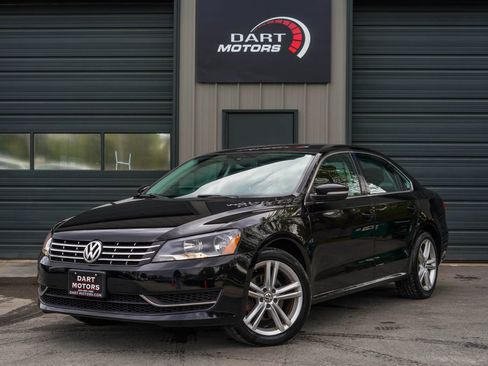 Used 2014 Volkswagen Passat TDI SE FWD image 3