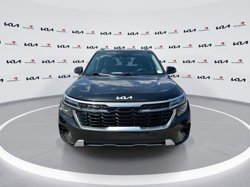 Certified 2024 Kia Seltos S FWD image 3