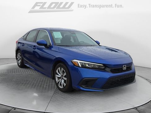 Used 2022 Honda Civic LX image 1