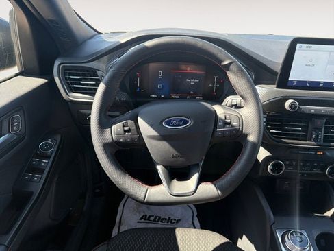 Used 2025 Ford Escape ST-Line AWD/4WD image 12