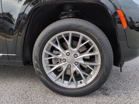 Certified 2023 Jeep Grand Cherokee Summit w/ Advanced Protech Group IV AWD/4WD image 10