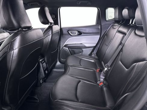 Used 2024 Jeep Compass Limited image 26