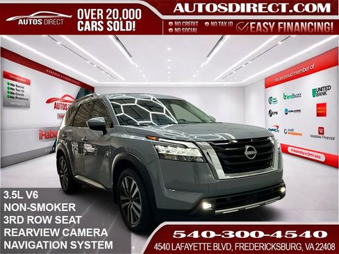 Used 2022 Nissan Pathfinder Platinum image 1