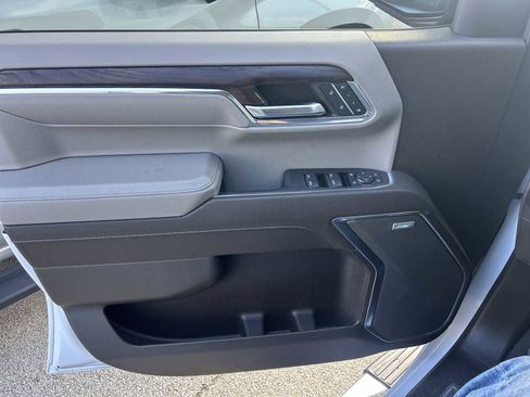 Used 2024 GMC Sierra 1500 SLT w/ SLT Premium Plus Package image 20