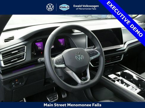 New 2025 Volkswagen Atlas Cross Sport SEL R-Line image 33