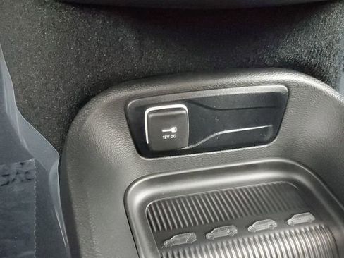 New 2026 Chrysler Pacifica Select image 26