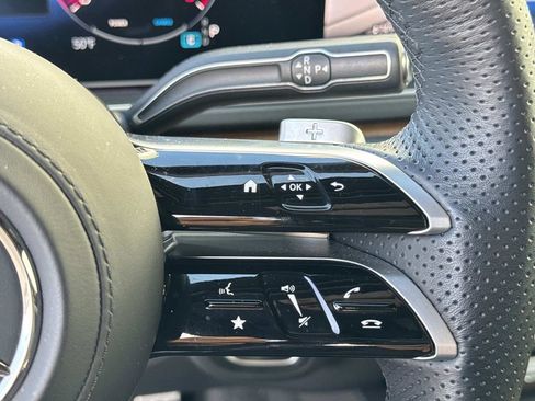 Used 2025 Mercedes-Benz GLS 450 4MATIC image 28