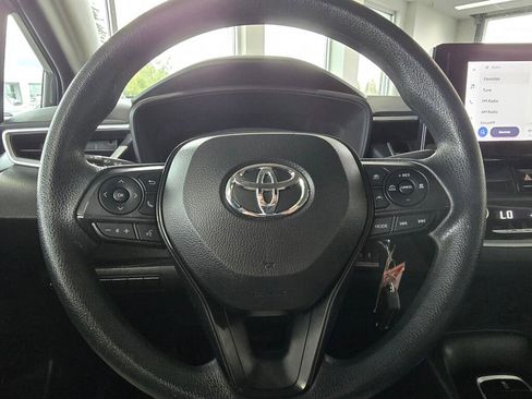 Used 2024 Toyota Corolla LE FWD image 22