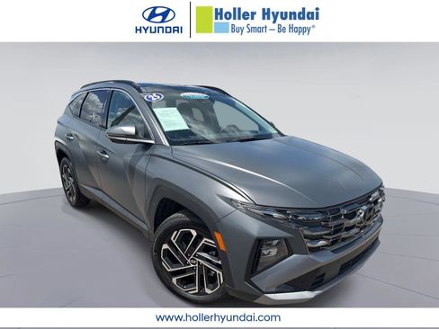 Certified 2025 Hyundai Tucson Limited AWD/4WD image 1