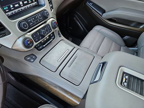 Used 2018 GMC Yukon Denali w/ Denali Ultimate Package image 20