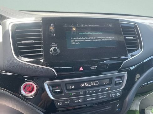 Used 2021 Honda Pilot Elite image 24