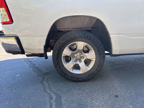 Used 2022 RAM 1500 Big Horn AWD/4WD image 8