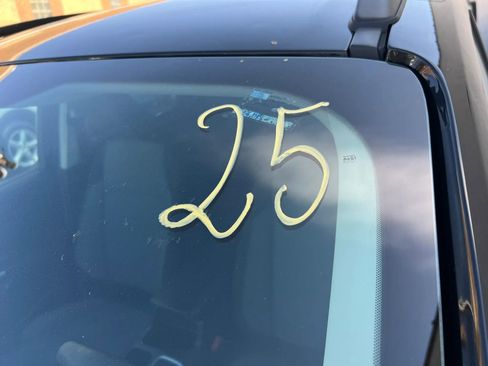 Used 2018 Ford Escape SE FWD image 33