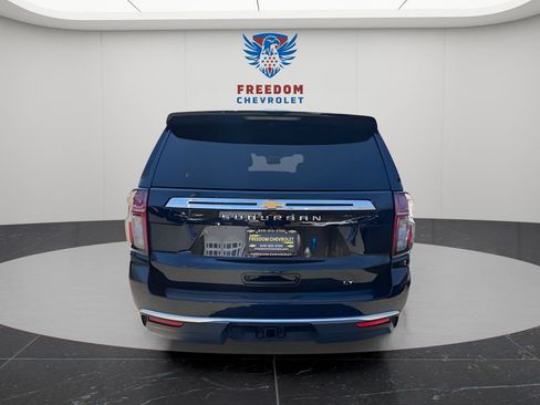 Used 2023 Chevrolet Suburban LT image 6