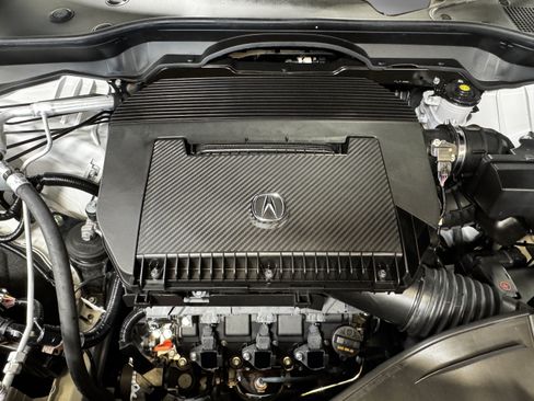 Certified 2026 Acura MDX FWD w/ Technology Package image 44