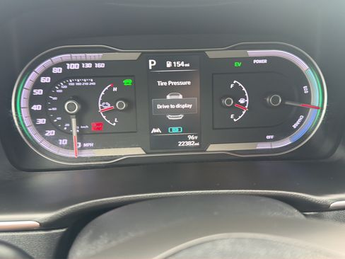 Used 2024 Hyundai Tucson Blue AWD/4WD image 23