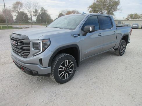 New 2026 GMC Sierra 1500 AT4 image 11