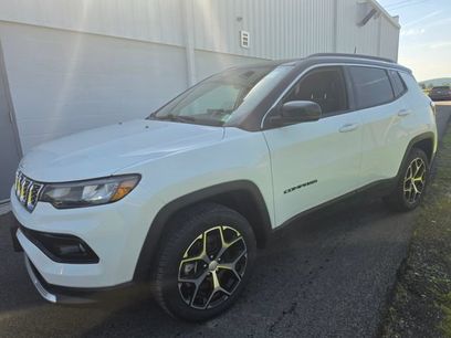 Used 2024 Jeep Compass Limited w/ Sun and Sound Group