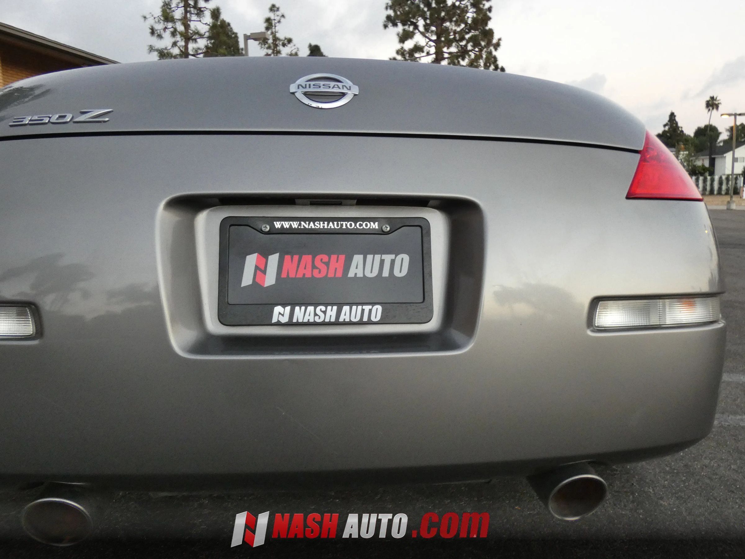 Used 2008 Nissan 350Z Touring RWD image 9