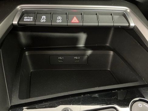 Used 2022 Audi A3 2.0T Premium image 33