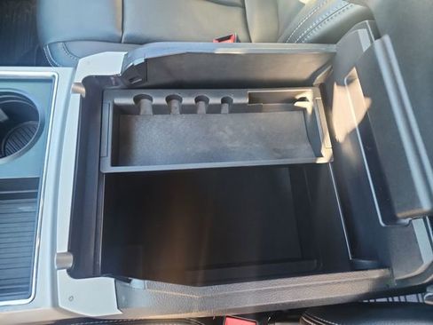 Used 2020 Ford F350 Lariat w/ Tremor Off-Road Package image 33