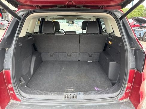 Used 2019 Ford Escape Titanium FWD image 15