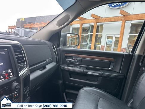 Used 2018 RAM 2500 Laramie w/ Convenience Group image 33