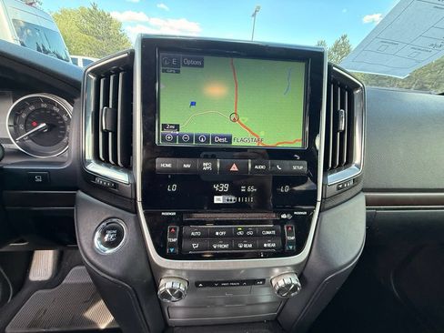 Used 2019 Toyota Land Cruiser w/ Carpet Mat Package AWD/4WD image 19
