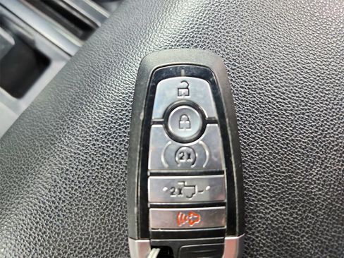 Used 2024 Ford F150 Lariat w/ Tow/Haul Package image 33