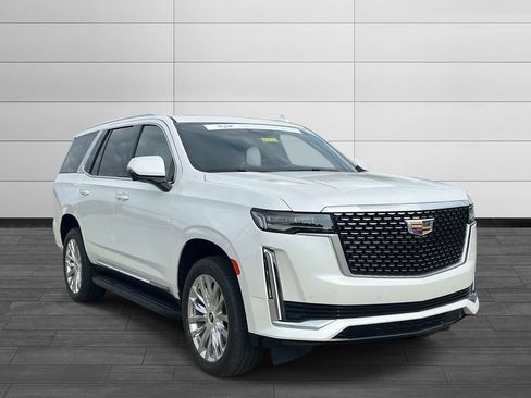 Certified 2023 Cadillac Escalade Premium Luxury AWD/4WD image 7