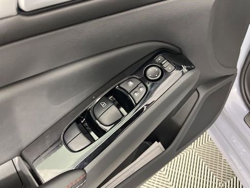 New 2025 Nissan Altima 2.5 SR w/ SR Premium Package image 34