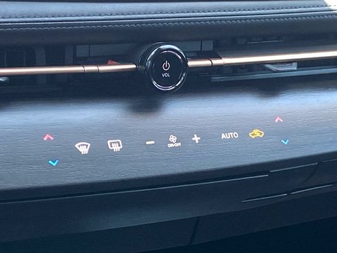 Certified 2023 Nissan Ariya FWD image 20