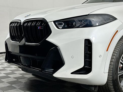 Used 2024 BMW X6 M60i w/ Dynamic Handling Package image 33