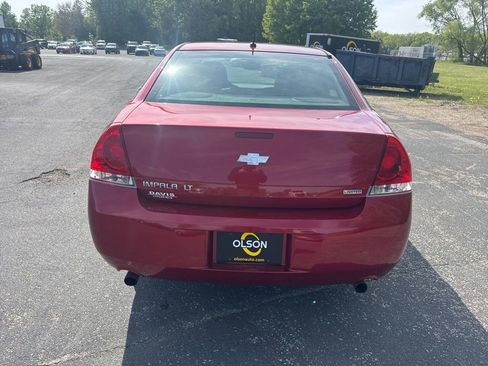 Used 2014 Chevrolet Impala LT w/ LT Sunroof Package FWD image 4