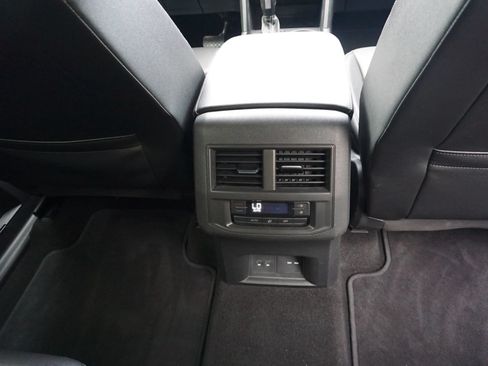 Used 2021 Volkswagen Atlas SE AWD/4WD image 22