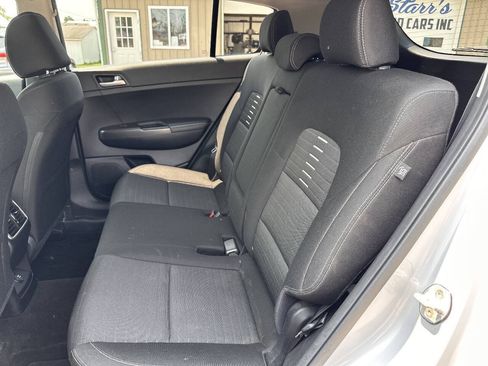 Used 2018 Kia Sportage LX AWD/4WD image 5