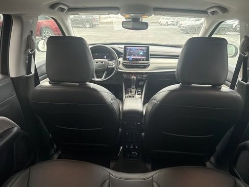 Used 2022 Jeep Compass Limited w/ Elite Group image 15